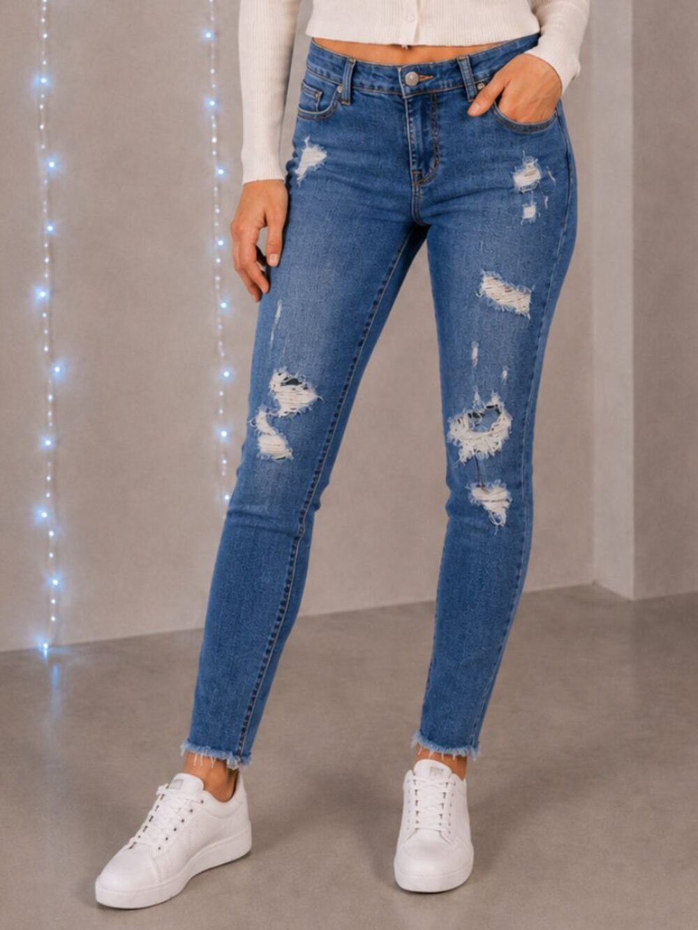 Old Navy Rockstar Super Skinny Distressed Jeans Size 10 Short